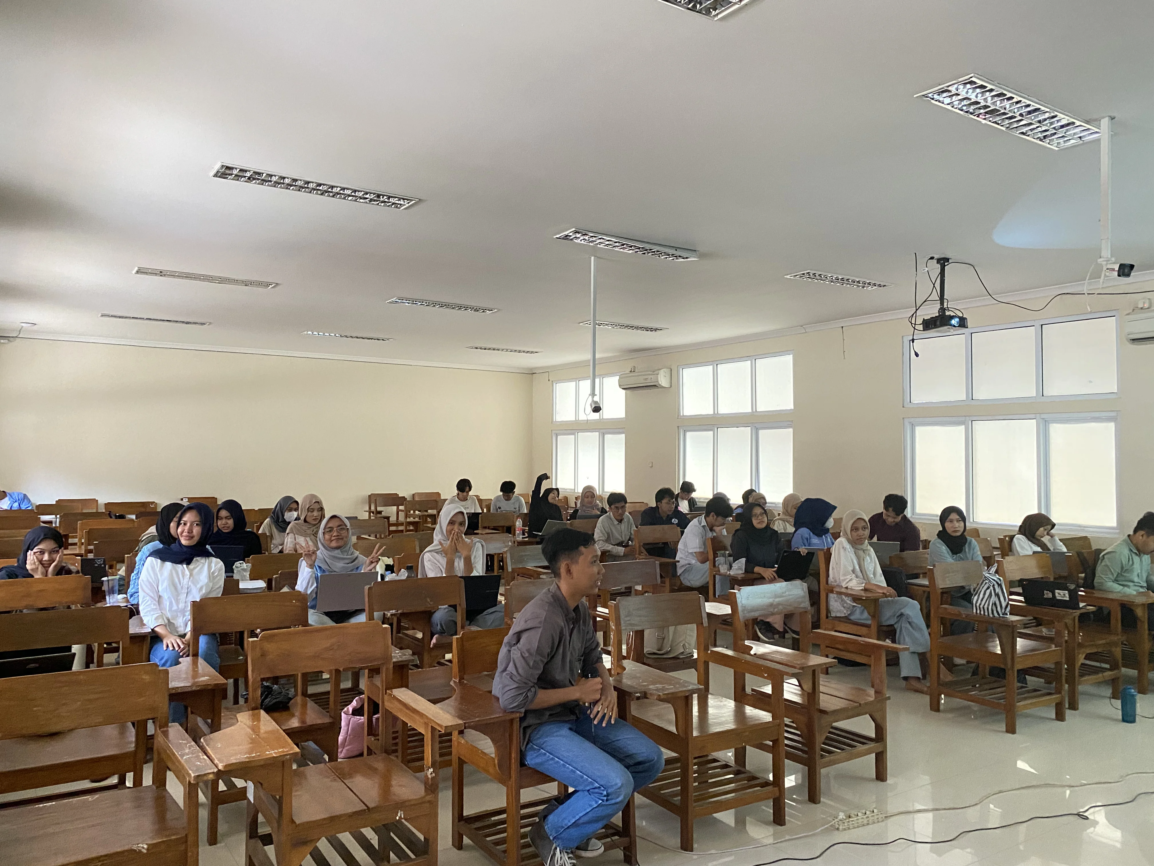 PPA I 2025 - Phyton Introduction: From Data Types to Conditioning Logic