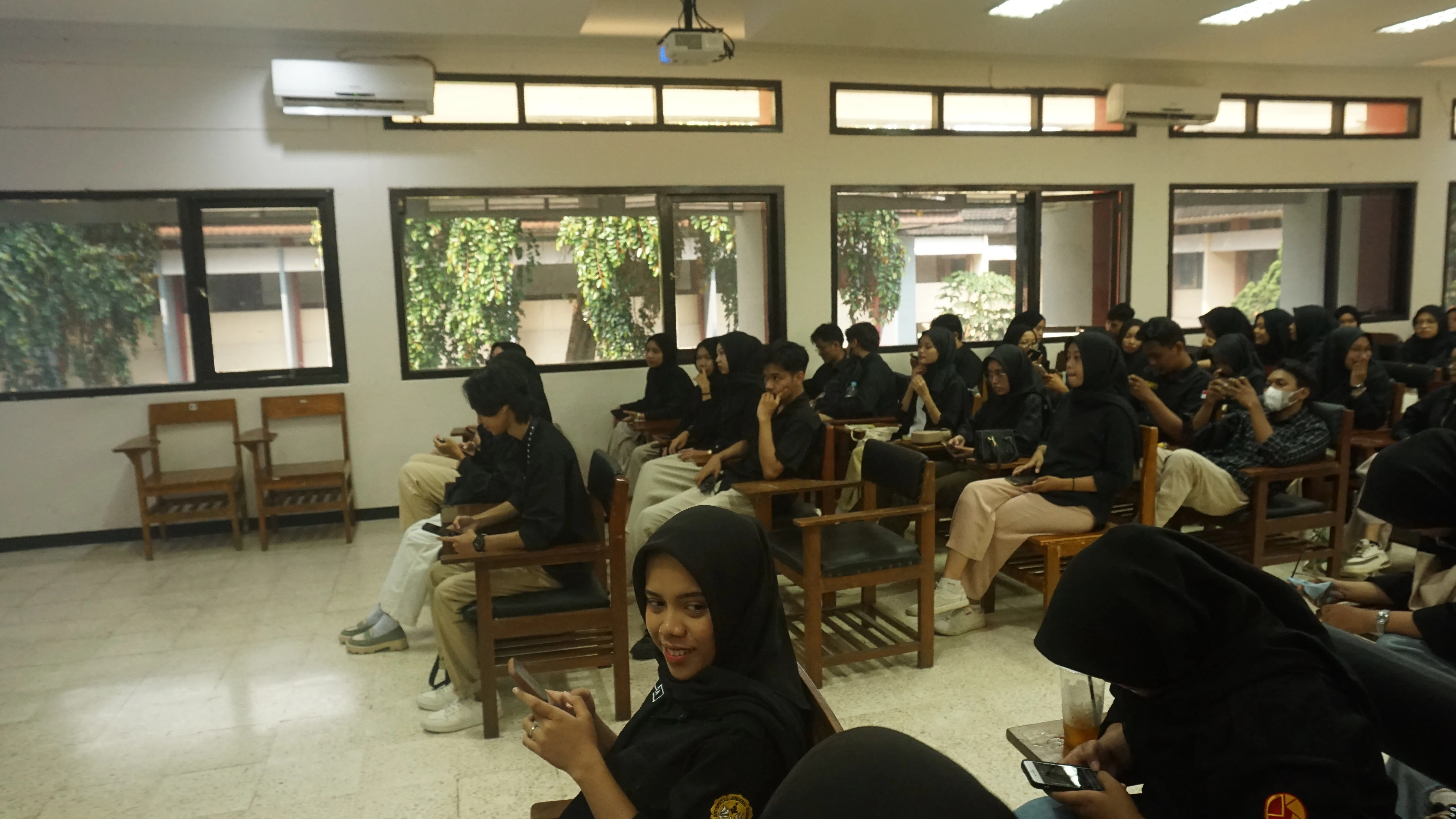 UKM ITC MIPA Unsoed X UKM Ecolens FEB Unsoed