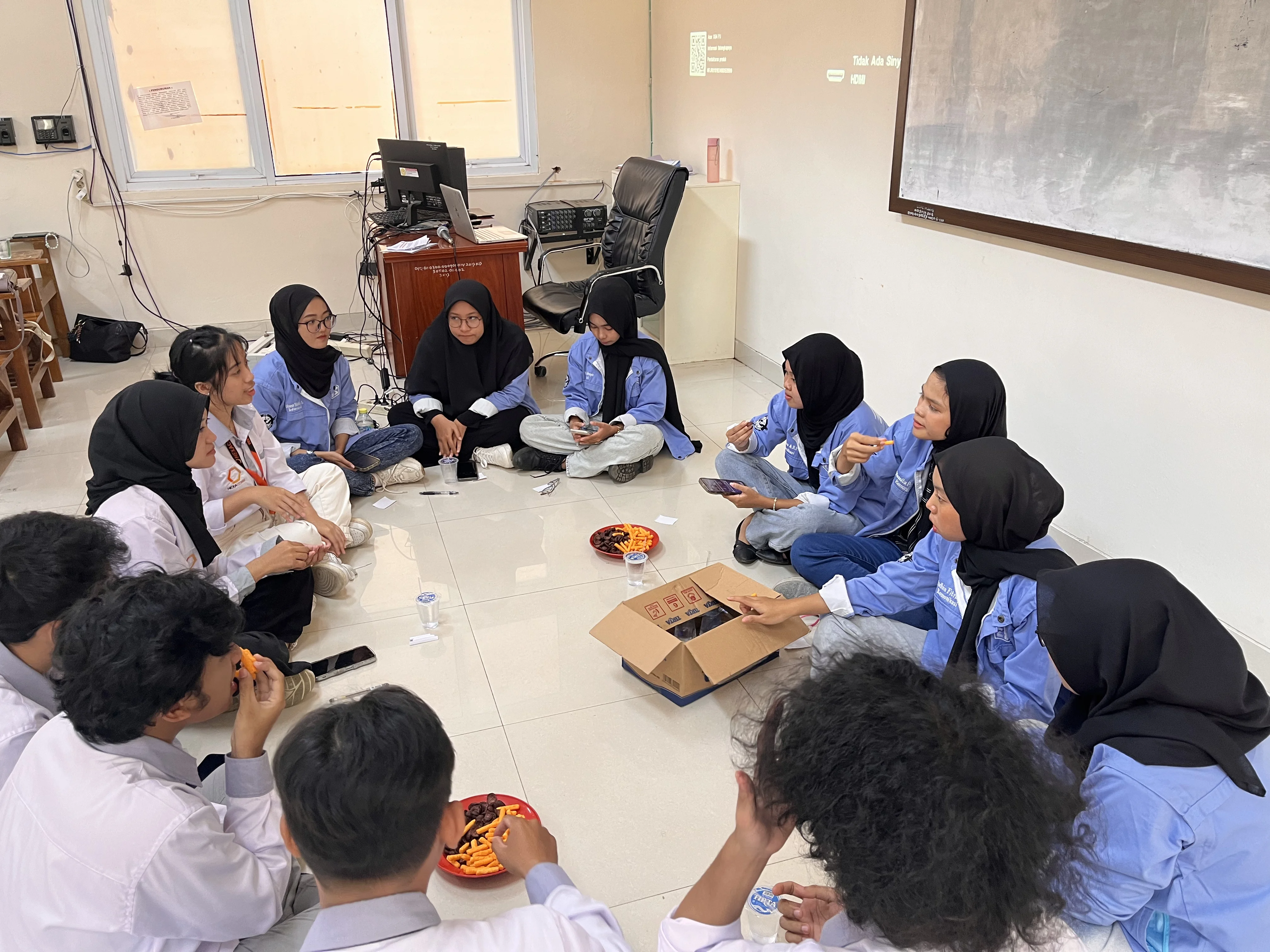 UKM ITC MIPA Unsoed X Hexacomm Telkom