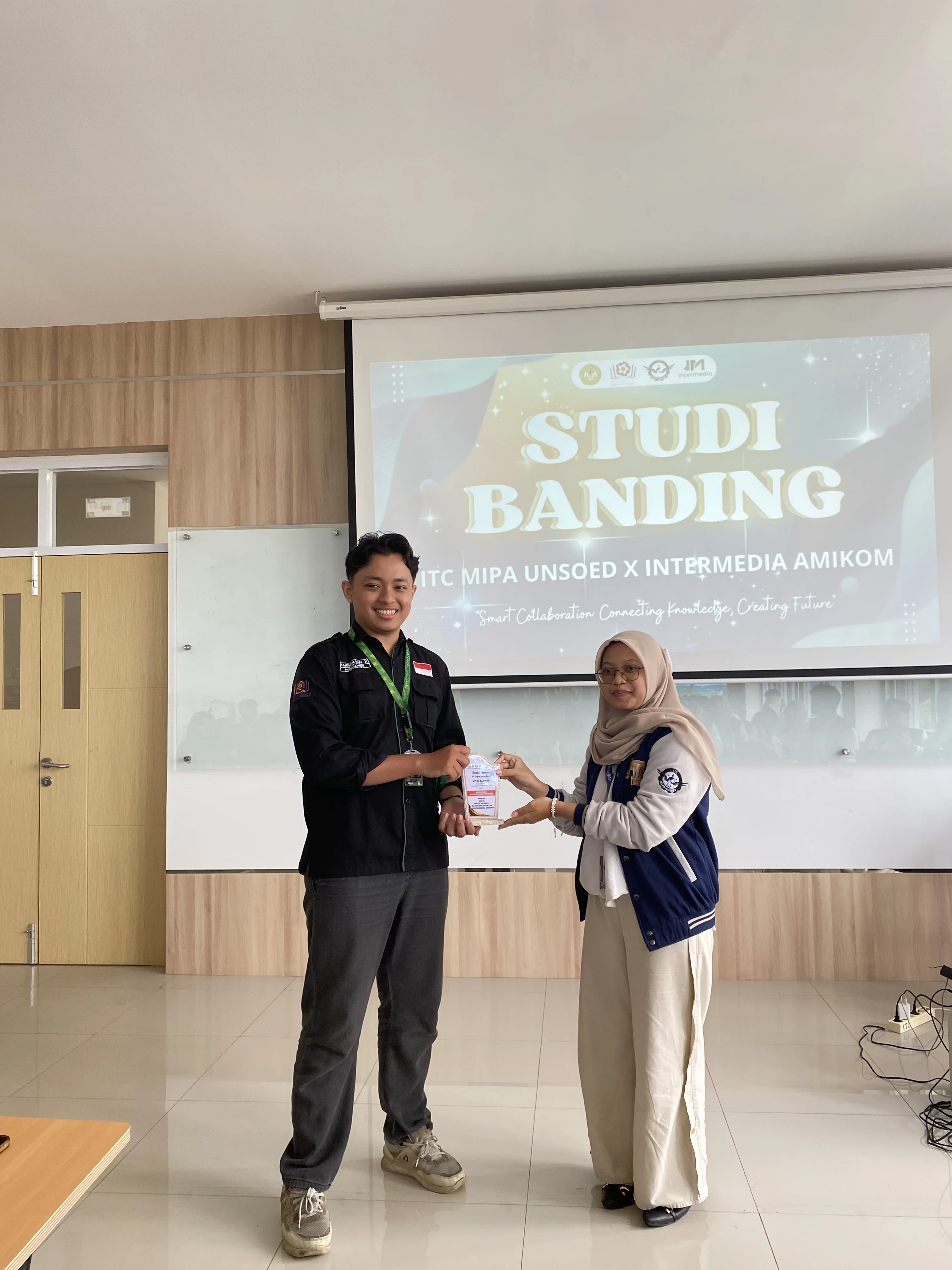 UKM ITC MIPA Unsoed X UKM Intermedia Amikom Purwokerto